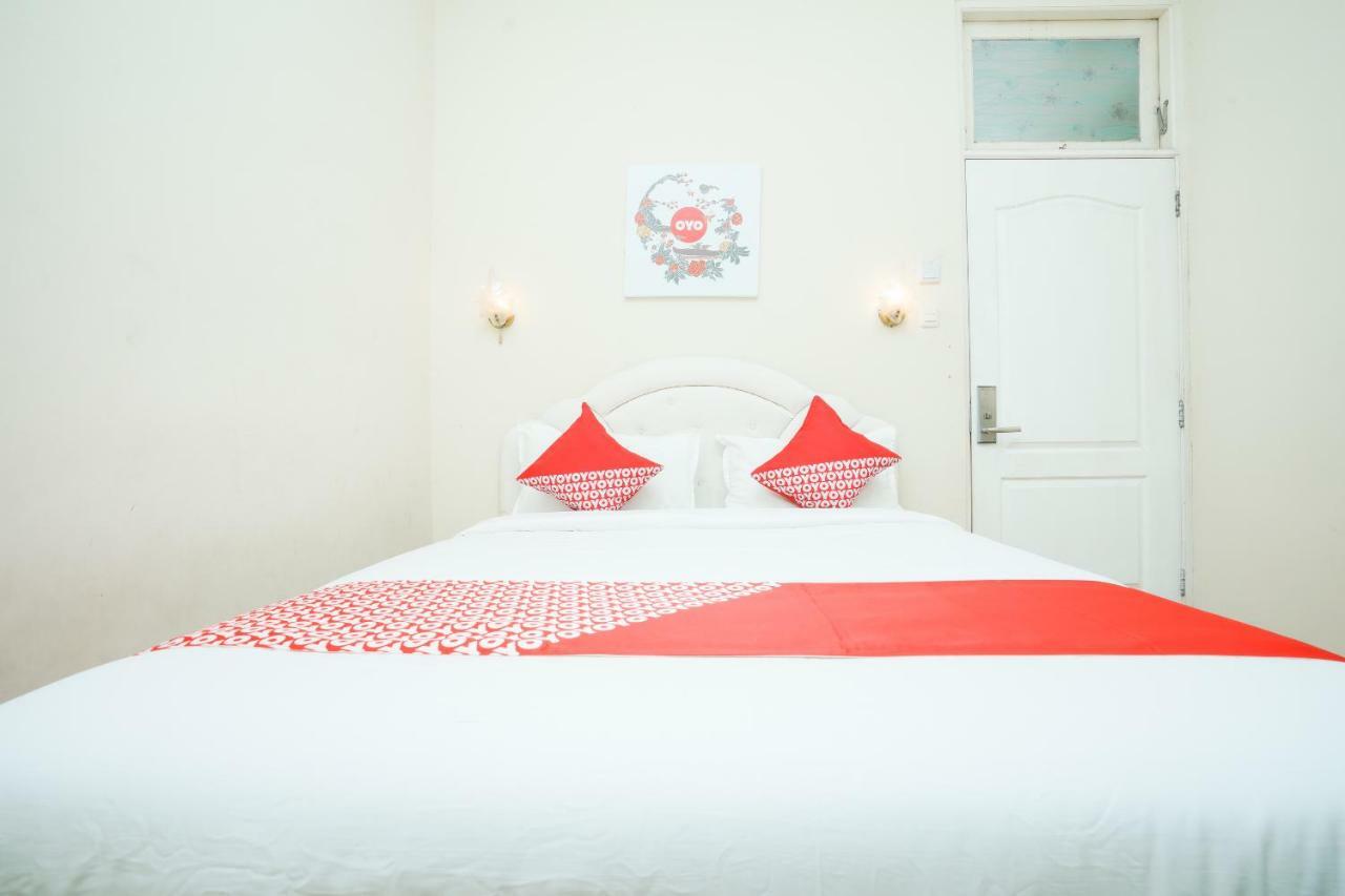 Mojokerto Classic Homestay Exterior foto